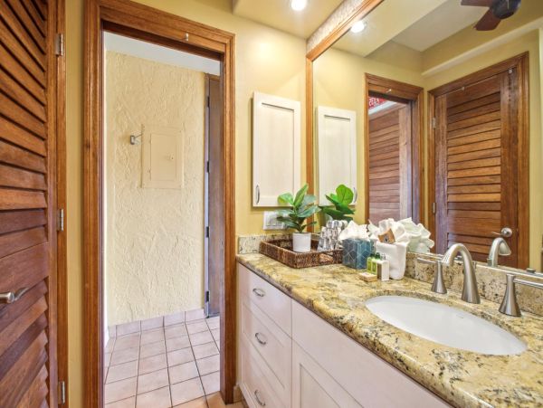 Maui Vacation Rental - Oceanfront Studio on Napili-Honokowai Coast