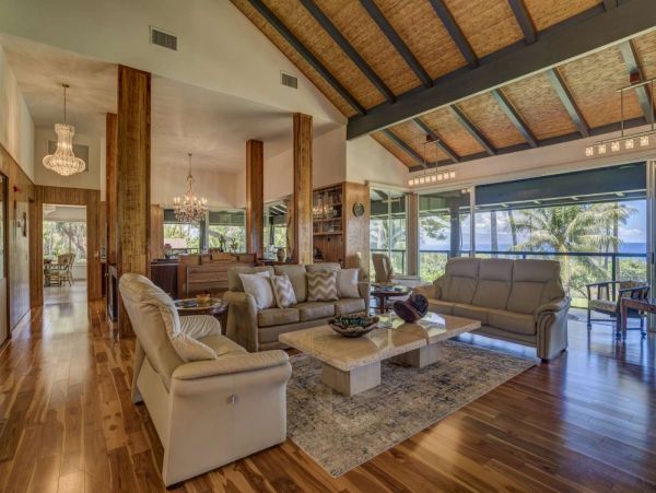 Spacious Vacation Ocean View Duplex in Kaanapali Close to Beach