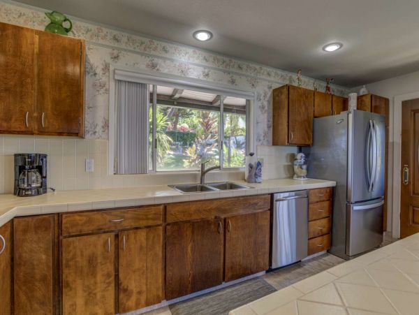 Spacious Vacation Ocean View Duplex in Kaanapali Close to Beach