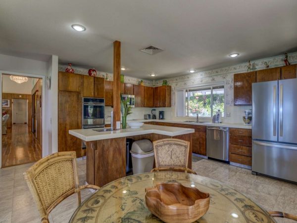 Spacious Vacation Ocean View Duplex in Kaanapali Close to Beach