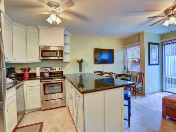 Lahaina Condo 980183