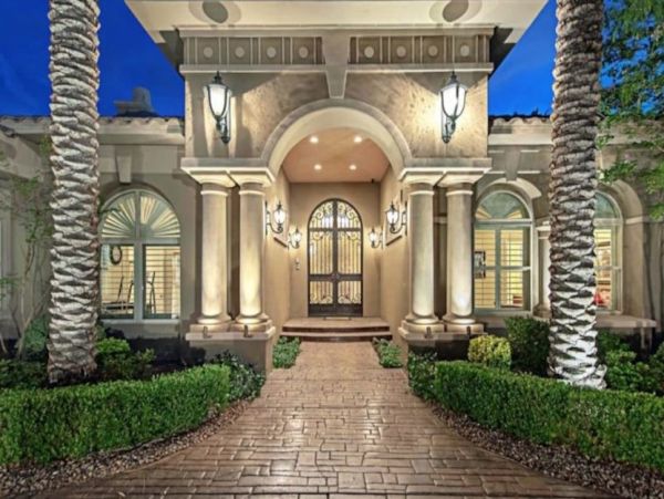 Las Vegas Luxury Vacation Rental Home Ten Bedrooms