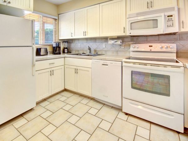 Kahana Condo 980215