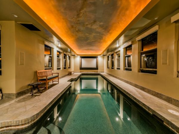Las Vegas Luxury Vacation Rental Home Eleven Bedrooms