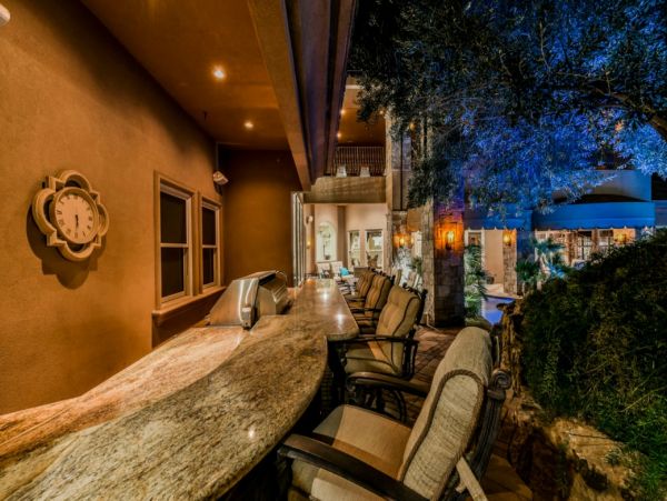 Las Vegas Luxury Vacation Rental Home Eleven Bedrooms