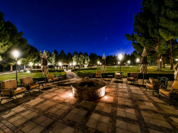 Las Vegas Luxury Vacation Rental Home Eleven Bedrooms