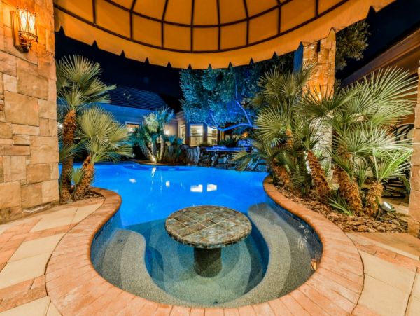 Las Vegas Luxury Vacation Rental Home Eleven Bedrooms