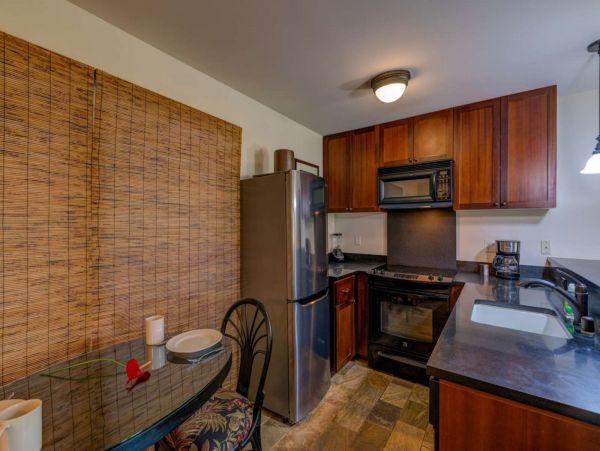Lahaina Condo 980244