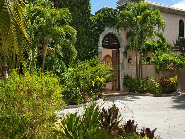 St. John Home 980280