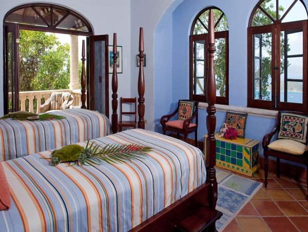 St. John Home 980280