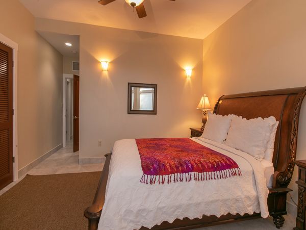 St. John Home 980282