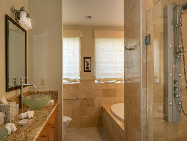 St. John Home 980282