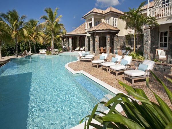St. John Home 980283
