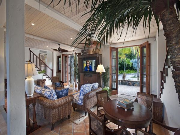 St. John Home 980283
