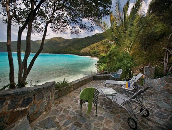 St. John Home 980286