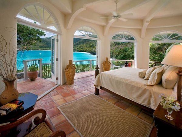 St. John Home 980286