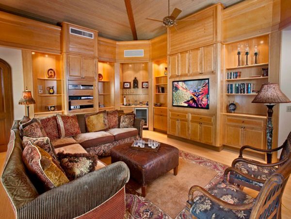St. John Home 980287