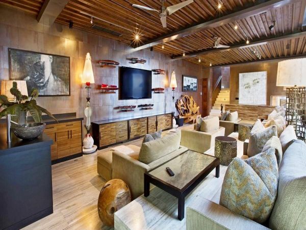 St. John Home 980293
