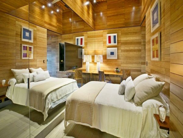 St. John Home 980293