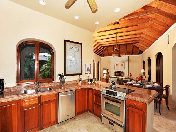 St. John Home 980295