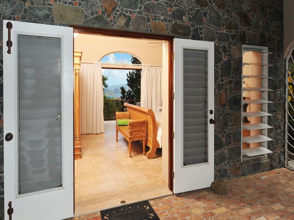 St. John Home 980295