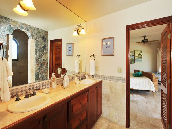 St. John Home 980295