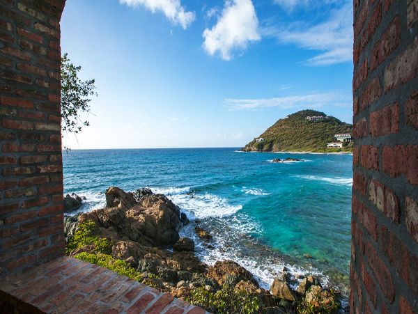 St. John Home 980297