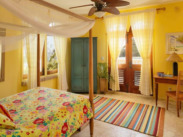 St. John Home 980297