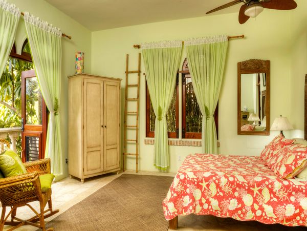 St. John Home 980297