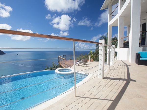 6 Bedroom Infinity Pool Villa