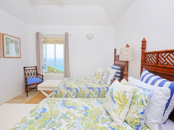 St. Lucia Home 980301