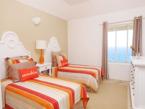 St. Lucia Home 980301