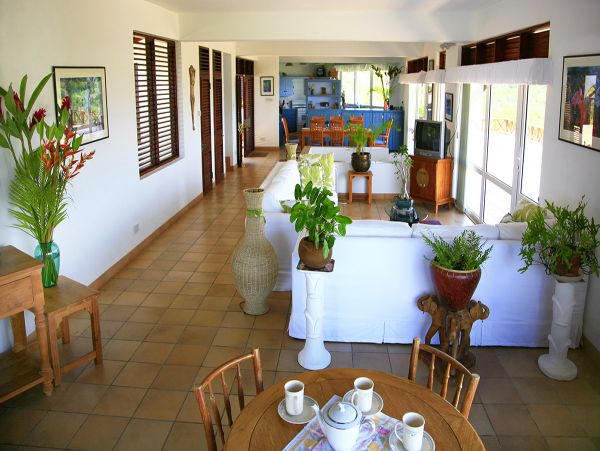 St. Lucia Home 980302