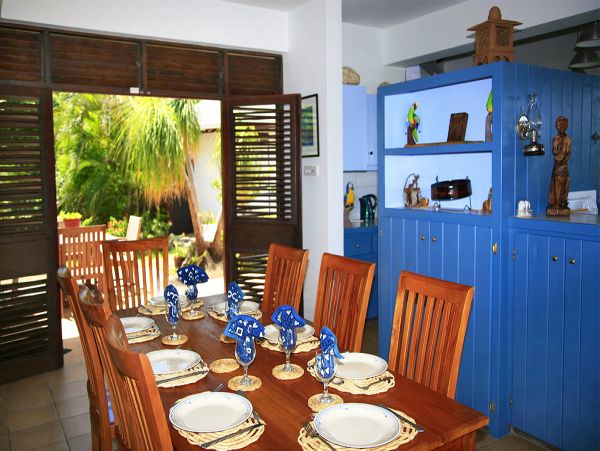 St. Lucia Home 980302