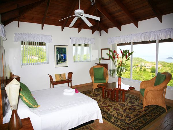 St. Lucia Home 980302