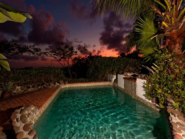 St. Lucia Home 980303