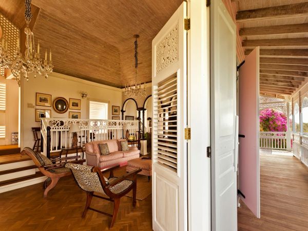 St. Lucia Home 980303