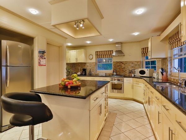 St. Lucia Home 980304