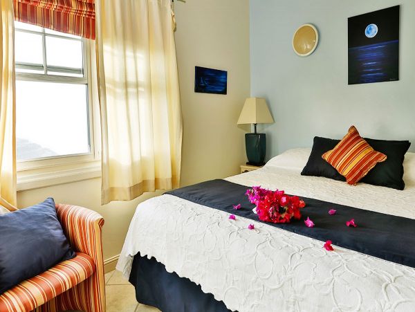 St. Lucia Home 980304