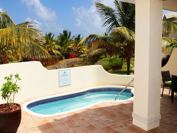 St. Lucia Home 980305