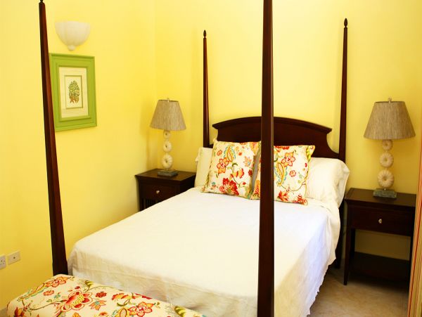 St. Lucia Home 980305