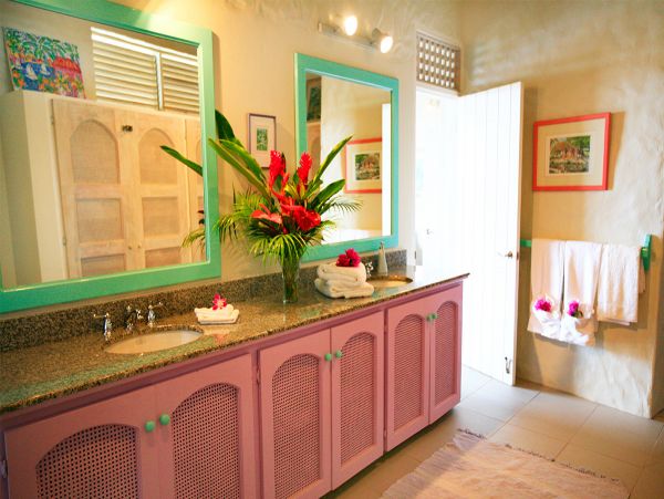 St. Lucia Home 980306