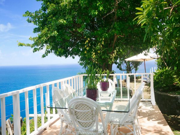St. Lucia Home 980307
