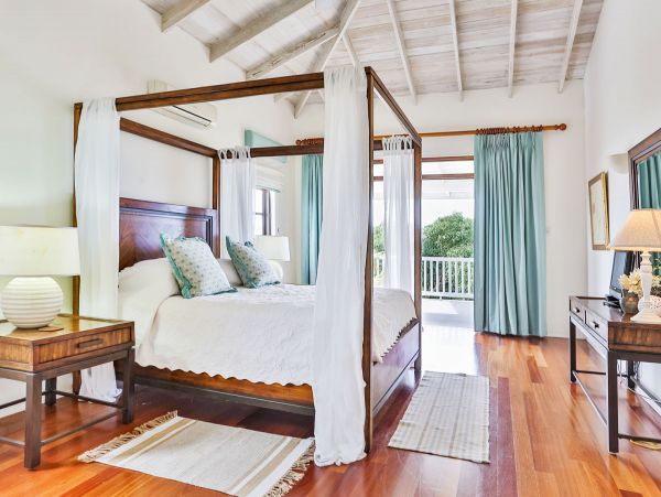 St. Lucia Home 980309
