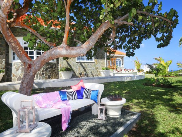 St. Lucia Home 980312