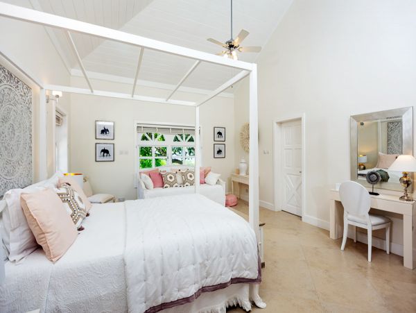 St. Lucia Home 980312
