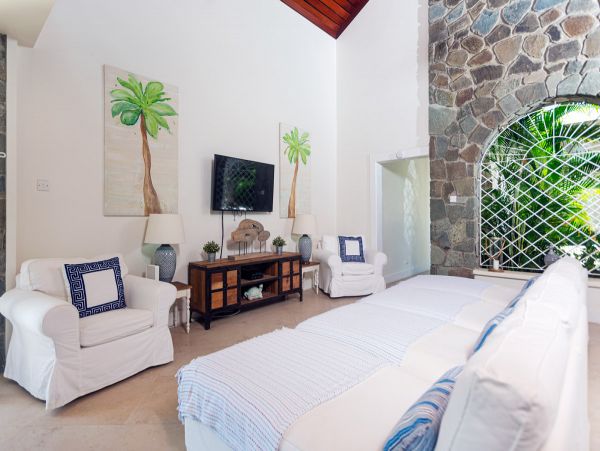 St. Lucia Home 980312