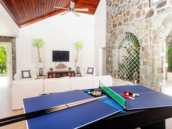 St. Lucia Home 980312
