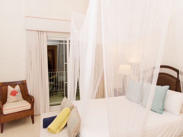 St. Lucia Home 980314