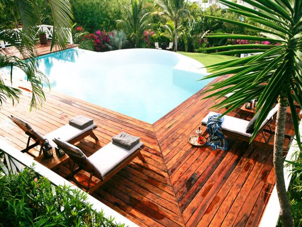 St. Lucia Home 980315